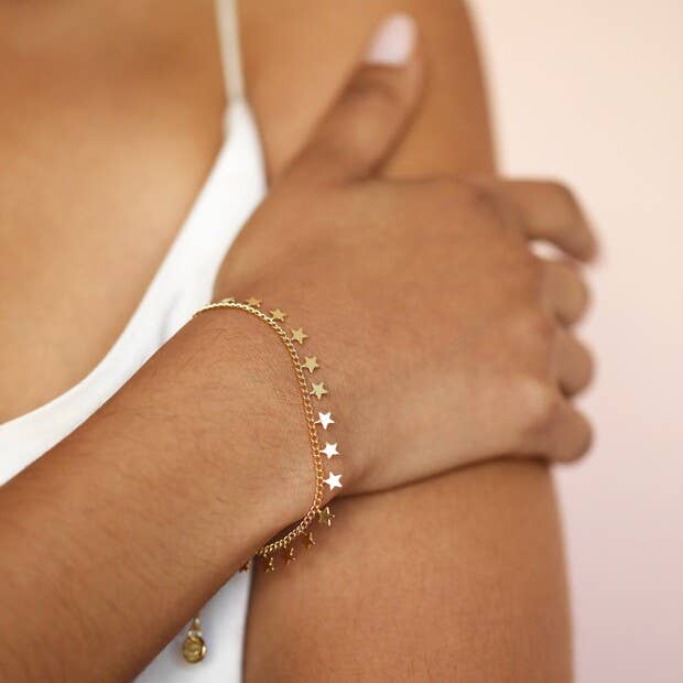 Tiny Star Charm Bracelet
